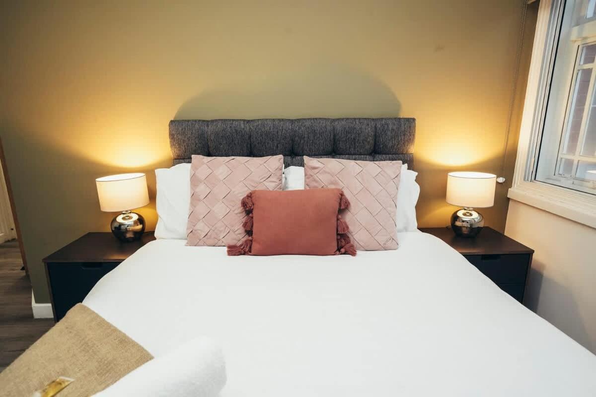 2Br City Centre Apt, Self Check In, Wifi, By Derbnb Sheffield Zewnętrze zdjęcie