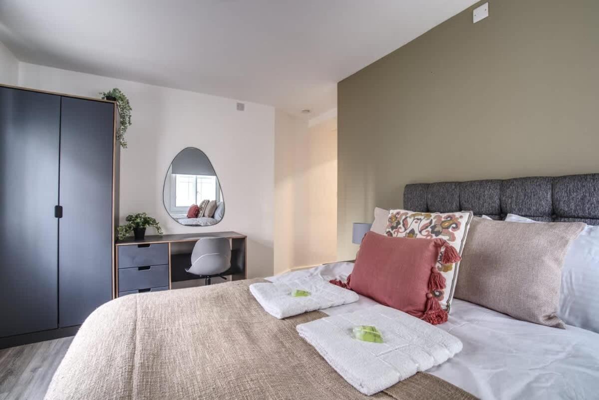 2Br City Centre Apt, Self Check In, Wifi, By Derbnb Sheffield Zewnętrze zdjęcie