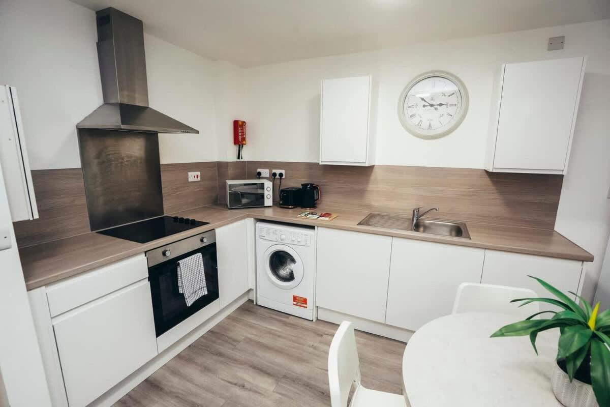 2Br City Centre Apt, Self Check In, Wifi, By Derbnb Sheffield Zewnętrze zdjęcie